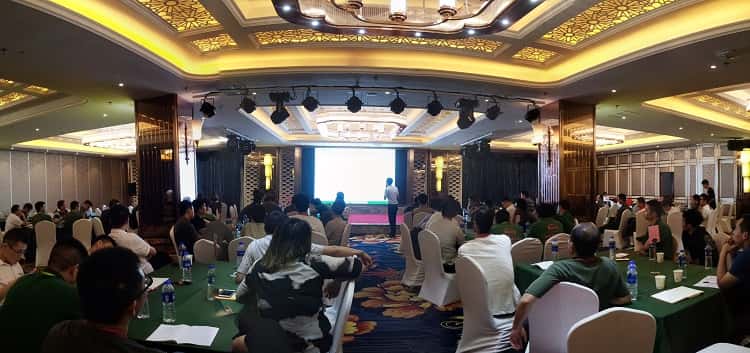 薩震節(jié)能空壓機(jī)服務(wù)培訓(xùn)